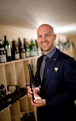 Rodrigue Palvadeau, sommelier de La Cheneaudière & Spa en Alsace